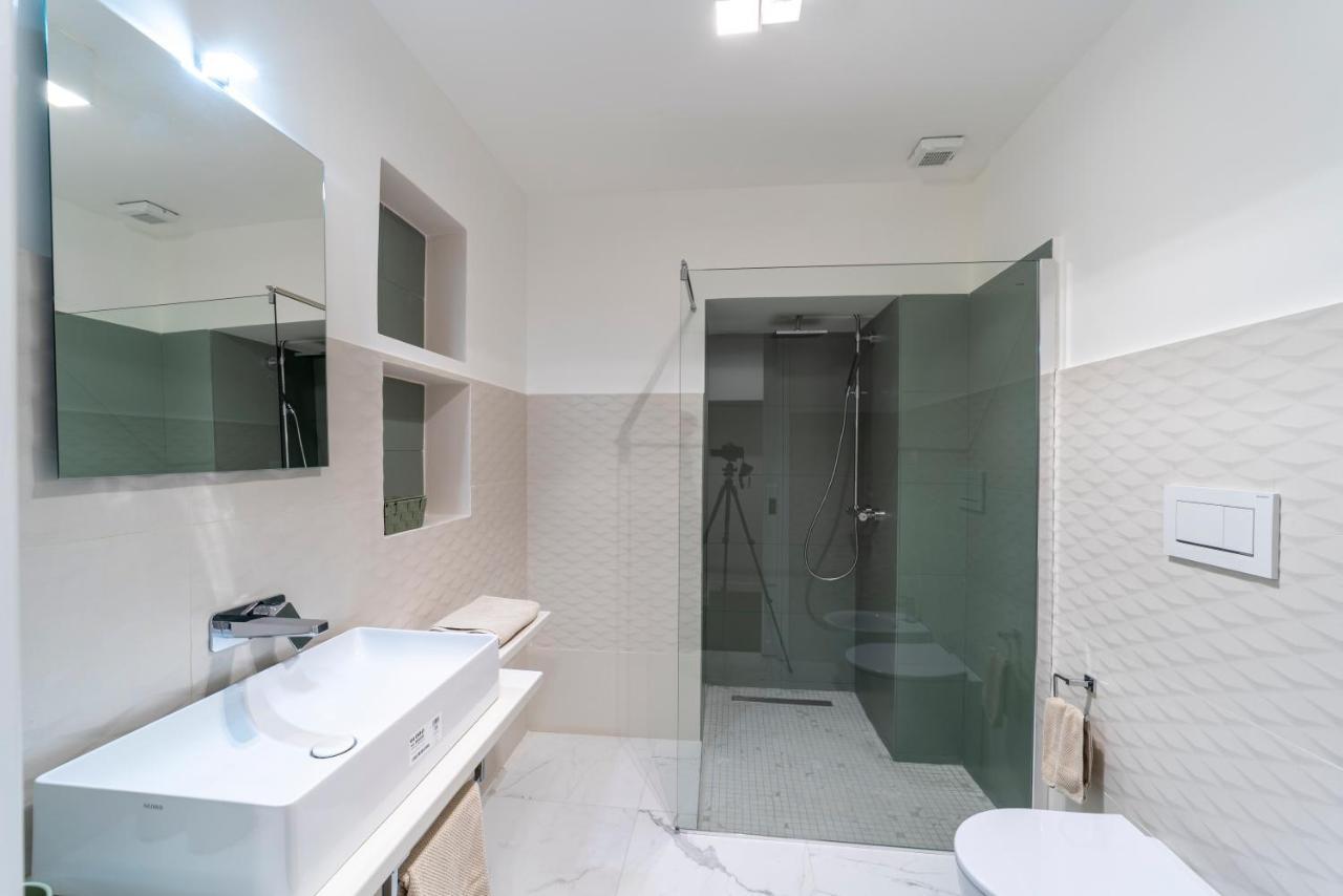 Domus Aurea B&B And Suites روما المظهر الخارجي الصورة